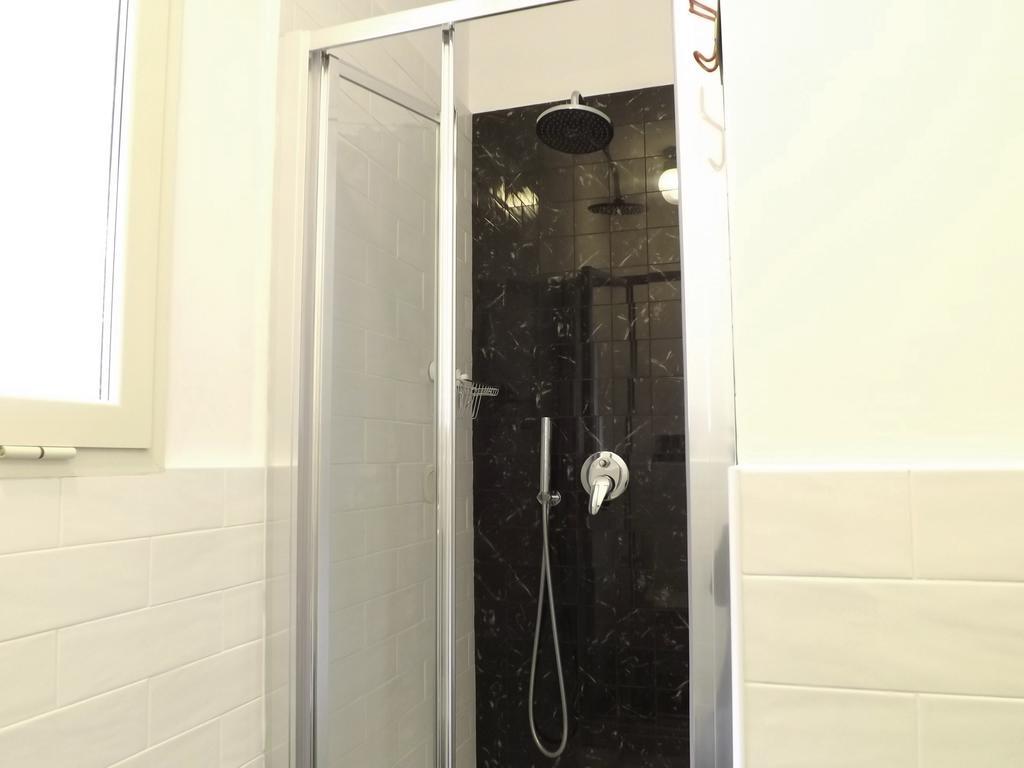 Interno16Holidayhome Napoli Bagian luar foto