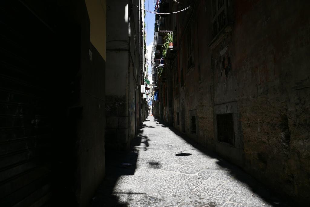 Interno16Holidayhome Napoli Bagian luar foto