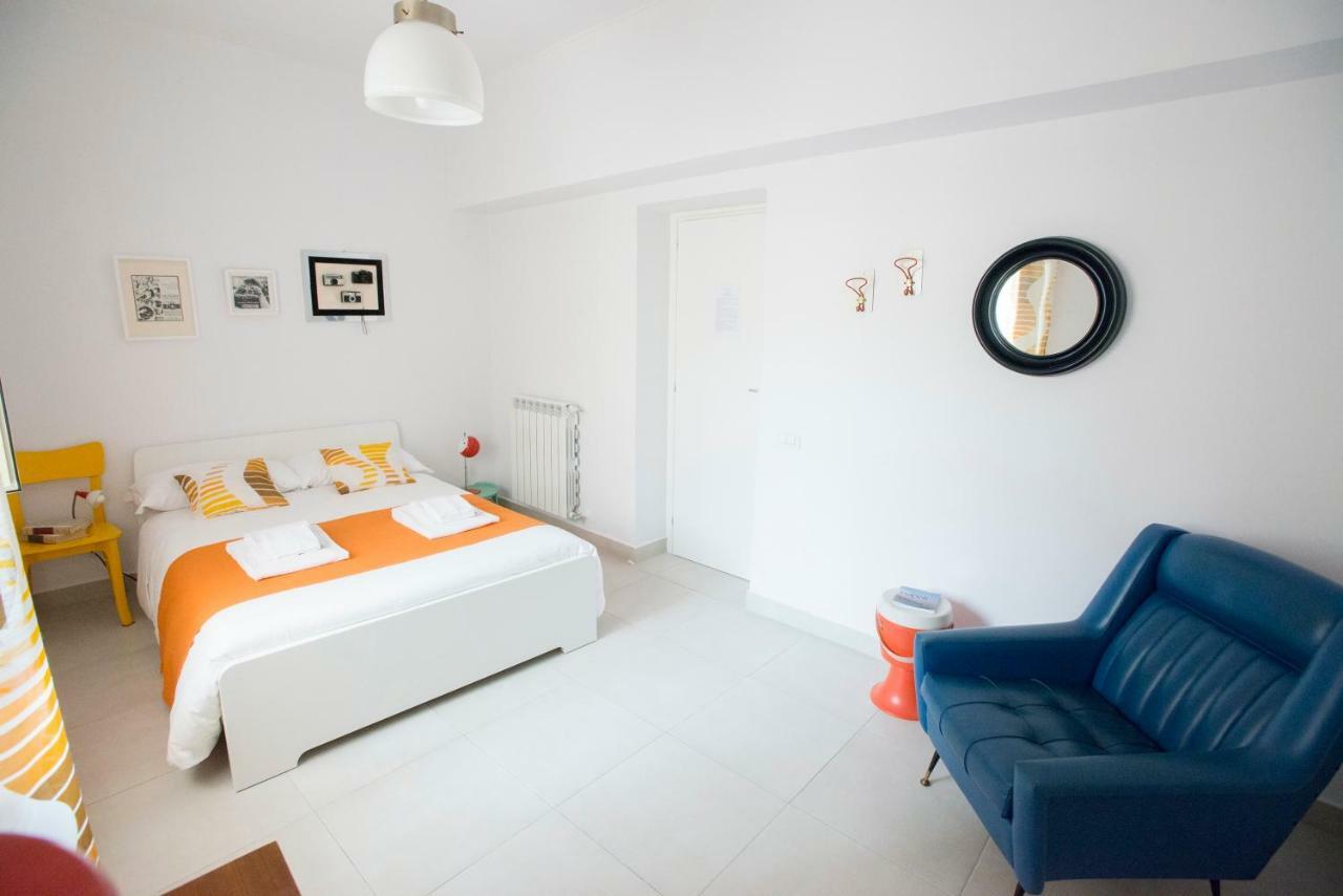 Interno16Holidayhome Napoli Bagian luar foto