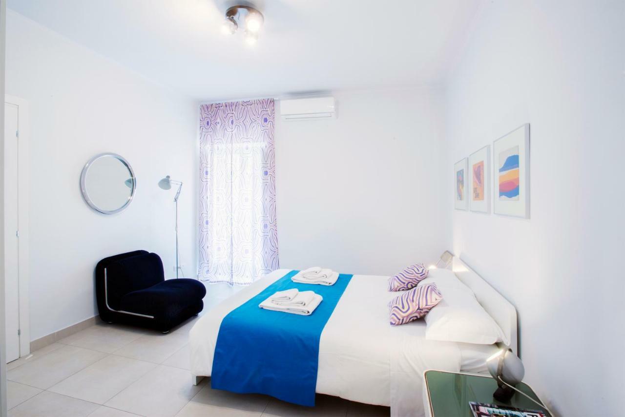 Interno16Holidayhome Napoli Bagian luar foto