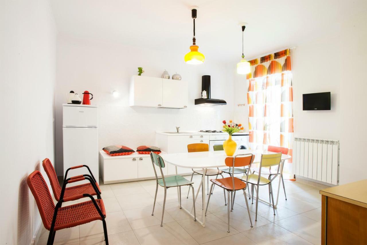 Interno16Holidayhome Napoli Bagian luar foto